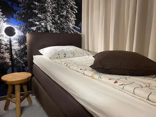 Saalbacher Real 3 * Σάαλμπαχ-Χίντεργκλεμ
